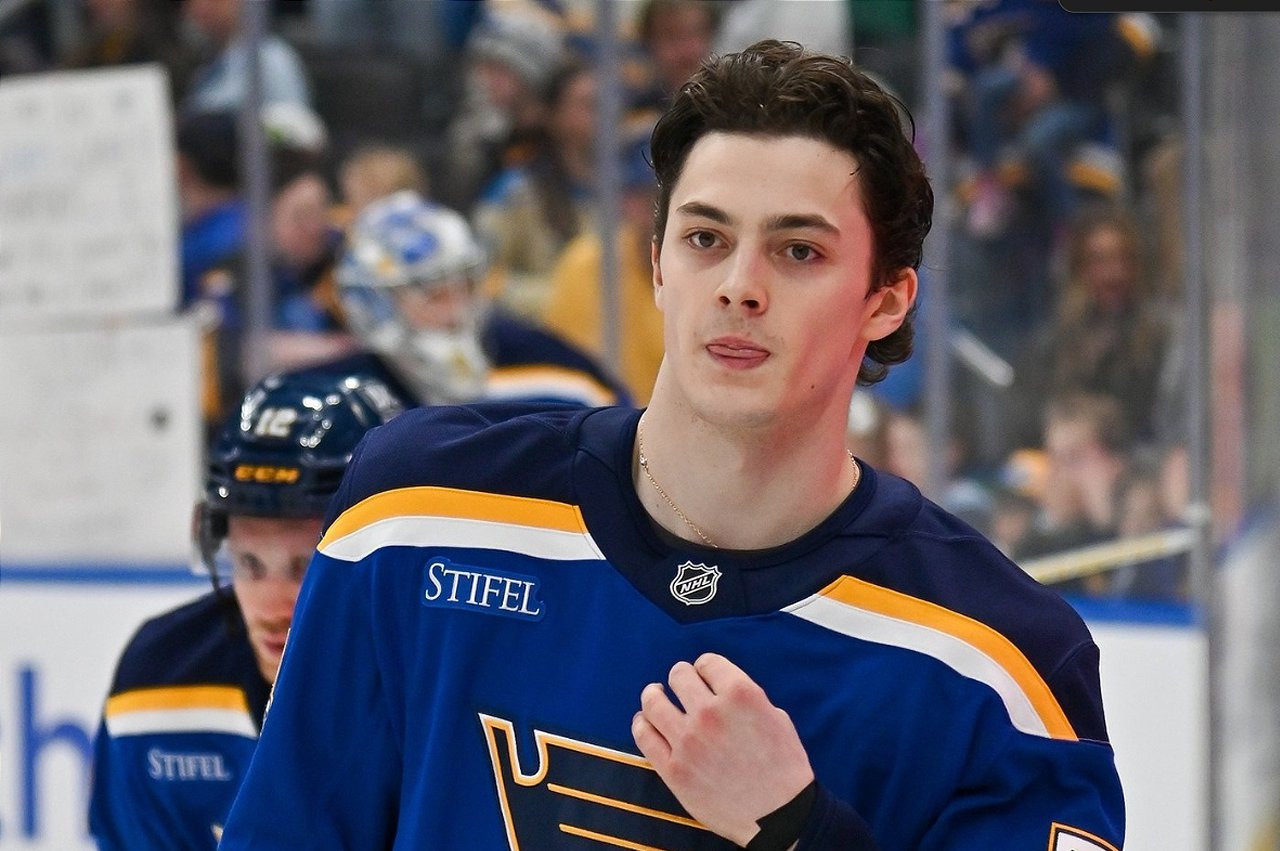 Dalibor Dvorský si proti Slafkovskému nezahrá. Tréner St. Louis Blues oznámil dôvod