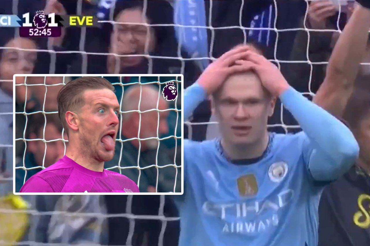 VIDEO: Pickford rozhodil gestom Haalanda pri penalte. Manchester City znovu nevyhral