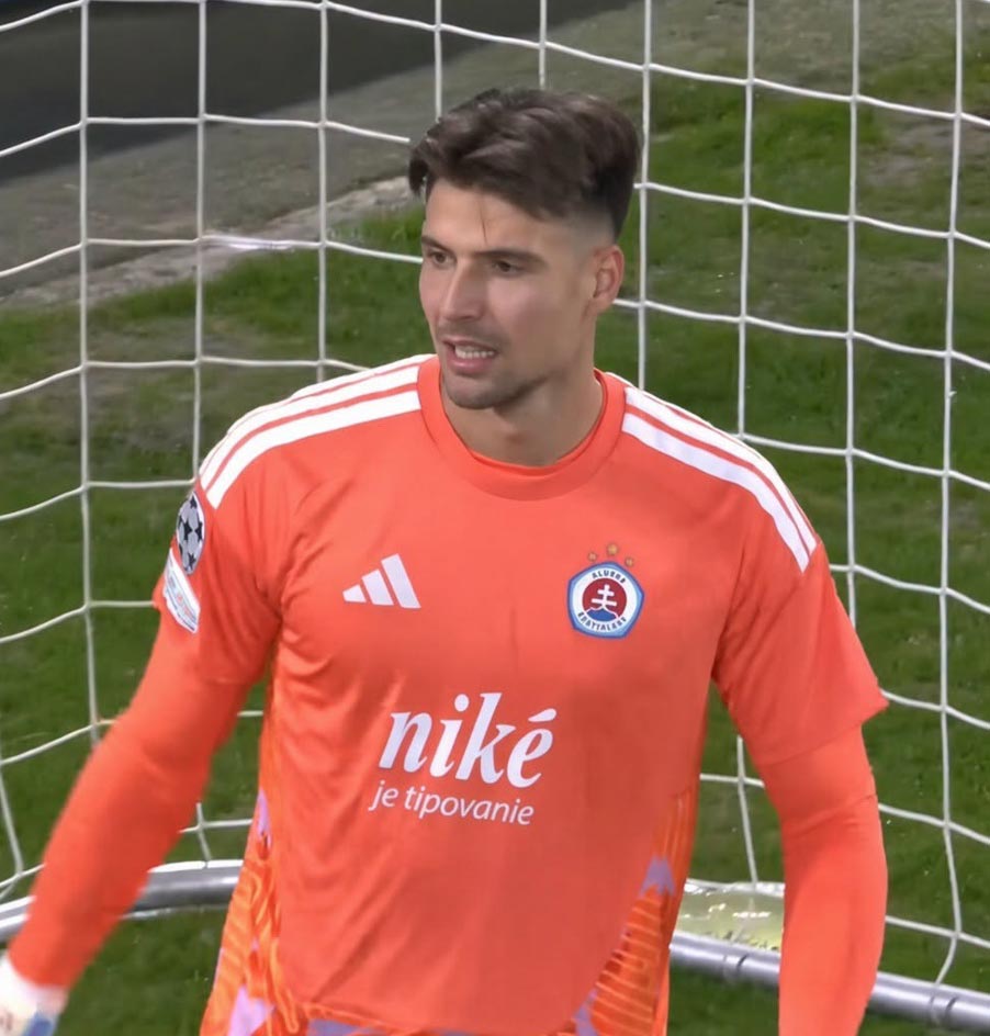 Dominik Takáč